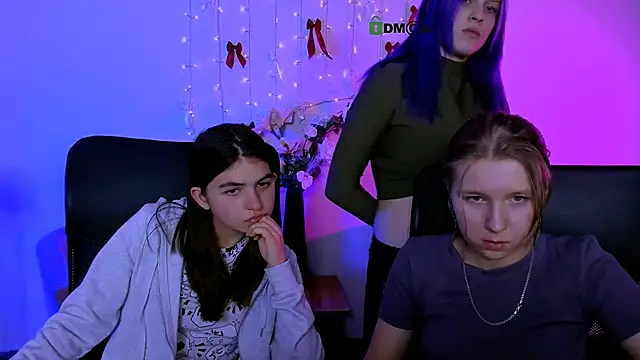 gloria_bubble (G teen) - show ass in panties