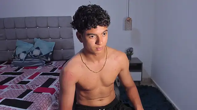santy_stump (M twink) - Show cock