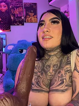 cloeebeckam - CloeeBeckam's free webcam