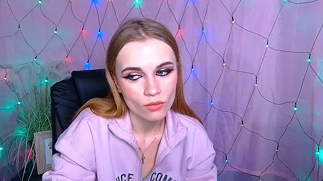 margaritakiss - MargaritaKiss's free webcam - UK Sex Cams