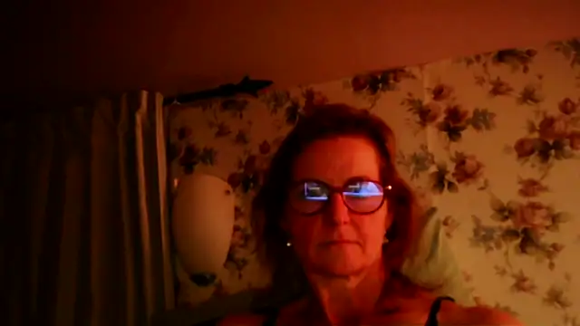 valinella - Valinella's free webcam - UK Sex Cams