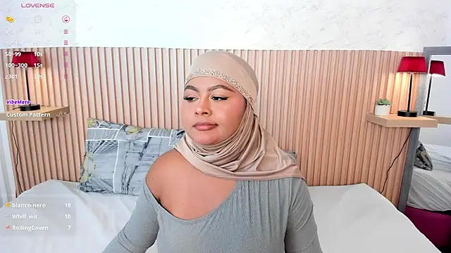 jasmyne_anbar (F teen) - Wiggle my booty 👀