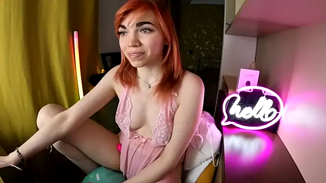 olivka-flower - Olivka-flower's free webcam