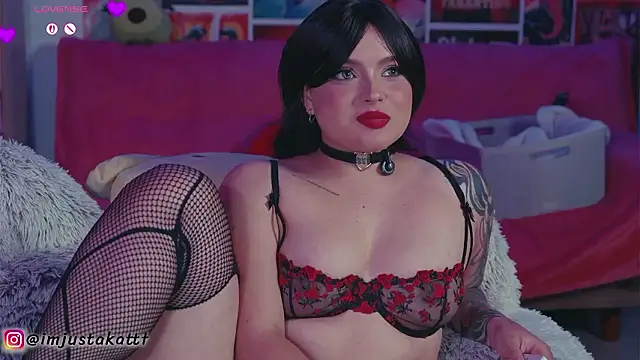 sensualkattt - Sensualkattt's free webcam