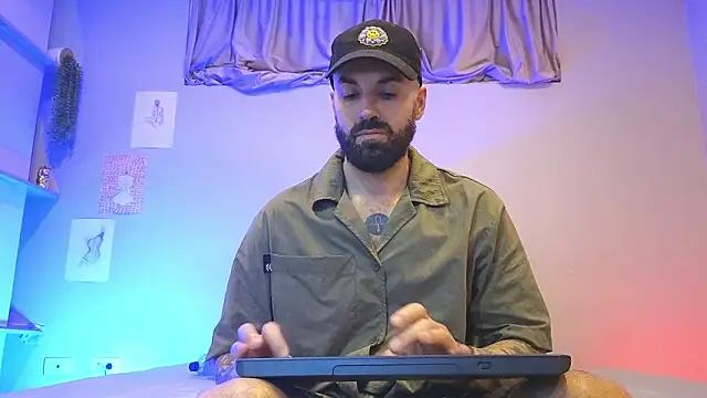 mattxfeet - MattxFeet's free webcam