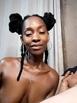 chocolatehotwife - Chocolatehotwife's free webcam - UK Sex Cams