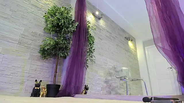 angelinsinn - AngelInSinn's free webcam - UK Sex Cams