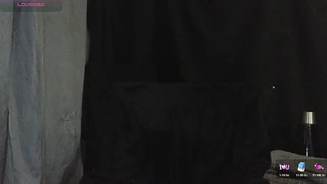 mia_g0ld - Mia_G0ld's free webcam - UK Sex Cams