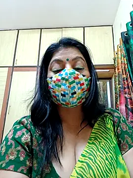 ratna-777 - Ratna-777's free webcam