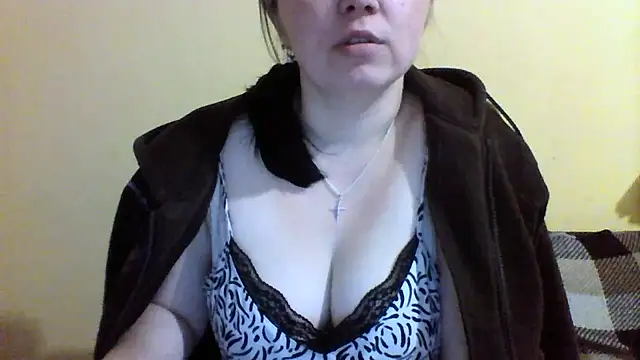 vitalina282128 - Vitalina282128's free webcam