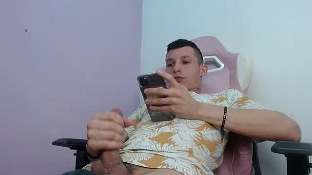 no_mercy_group_ - No_mercy_group_'s free webcam