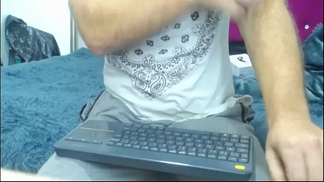 michacosio - Michacosio's free webcam