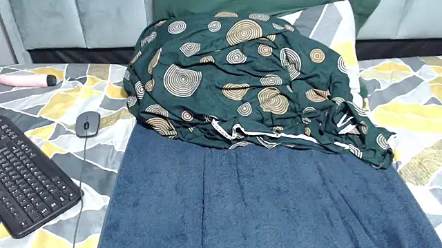 tasha_bebe - Tasha_bebe's free webcam