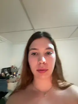 ineesdelrey - Ineesdelrey's free webcam