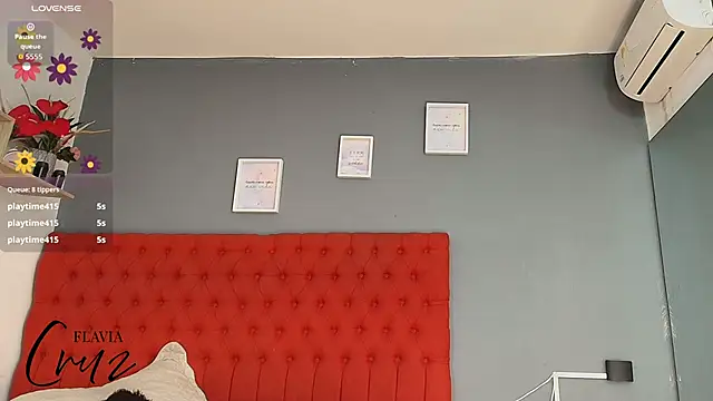 flavia_cruz - Flavia_cruz's free webcam