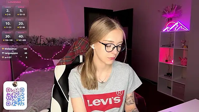 evapeace - EvaPeace's free webcam