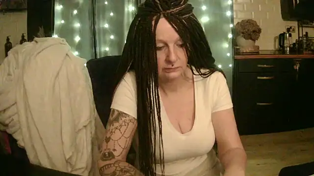 pixxiexo - Pixxiexo's free webcam