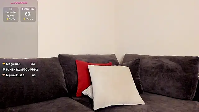 ashleyblushh - AshleyBlushh's free webcam