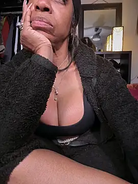 kennady_buxum_goddess - Kennady_Buxum_Goddess's free webcam