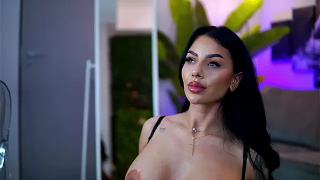 ivy_trix - Ivy_Trix's free webcam