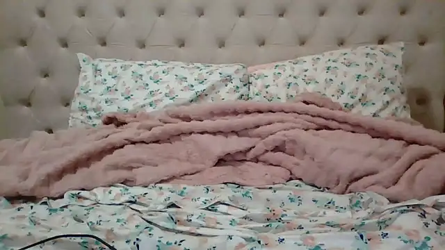 beautylovess - Beautylovess's free webcam - UK Sex Cams