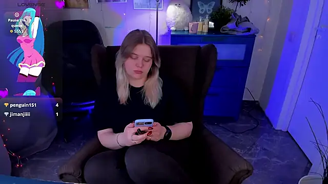 louisemous - LouiseMous's free webcam