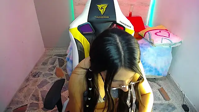 little_bubu - Little_bubu's free webcam