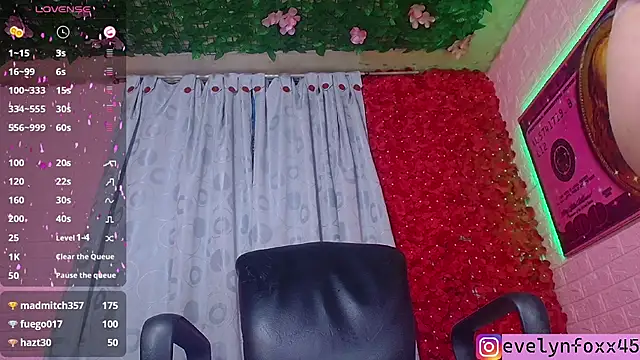 eve_foxx - Eve_foxx's free webcam