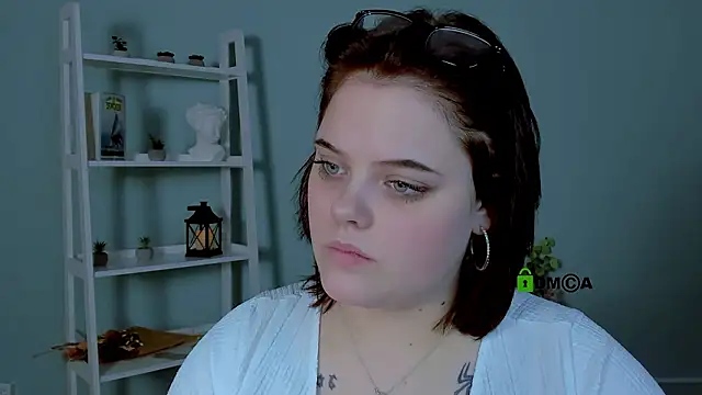 lika_pop - Lika_pop's free webcam