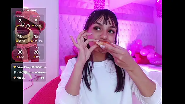 kitty_madness - Kitty_madness's free webcam