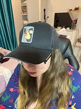 dienkagreen - DienkaGreen's free webcam