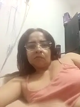 tany90 - Tany90's free webcam