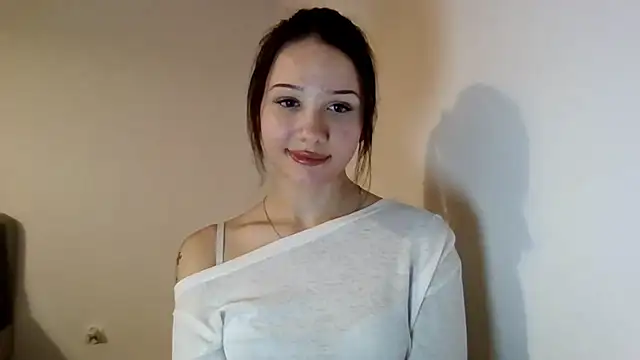 carmenbody - CarmenBody's free webcam - UK Sex Cams