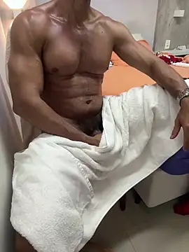 CasadoLutadorBigStuds