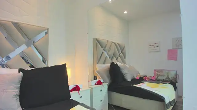 raquell_moore - Raquell_moore's free webcam