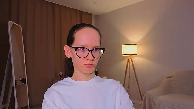 bettybrowni - BettyBrowni's free webcam - UK Sex Cams