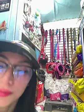 lucy_699 - Lucy_699's free webcam - UK Sex Cams