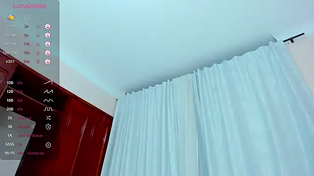 oblivion_deku (M twink) - get naked and show me that body