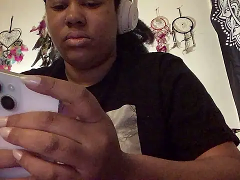 Webcam Model (Sexy_ebony_BunNey)  is live.Free join now!