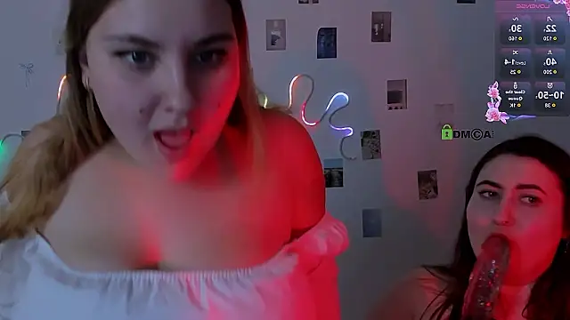 dina_bloom_ - Dina_bloom_'s free webcam