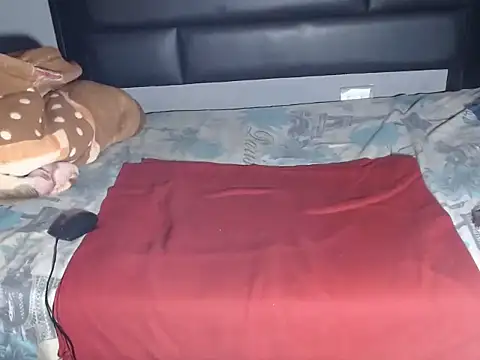 assqueen32 - AssQueen32's free webcam