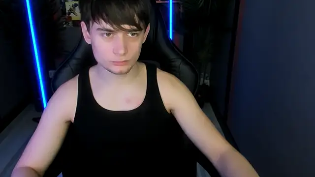 alejandroellias (M twink) - anus close