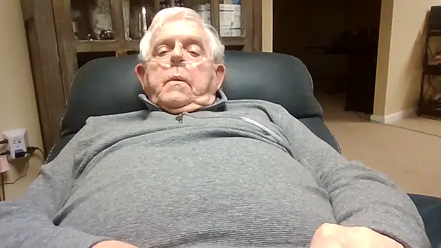 bootlegmanz (M grandpa) - #american #cam2cam #cheapest-privates #chunky #dirty-talk #ejaculation #grandpas #hd #jerk-off-instruction #masturbation #recordable-privates #sexting #small-audience #straight #white