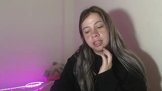 sweetsofty - SweetSofty's free webcam - UK Sex Cams