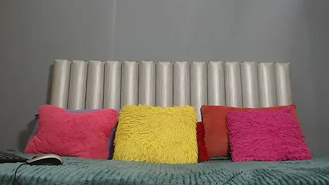 loloqueen5 (Ask my age) - FUCK ASS  N SQUIRT ON U BABIES