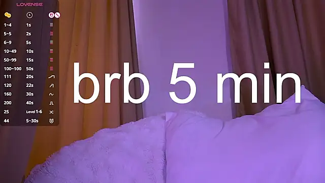 lein_bone (F teen) - show tits