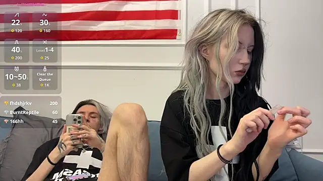 veryrare_twins (G teen) - suck his big cock 😏