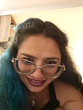 Webcam Model (Hanna_Fox28)  is live.Free join now!