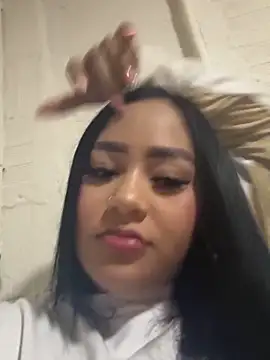 luisa_fernandaa - Luisa_Fernandaa's free webcam