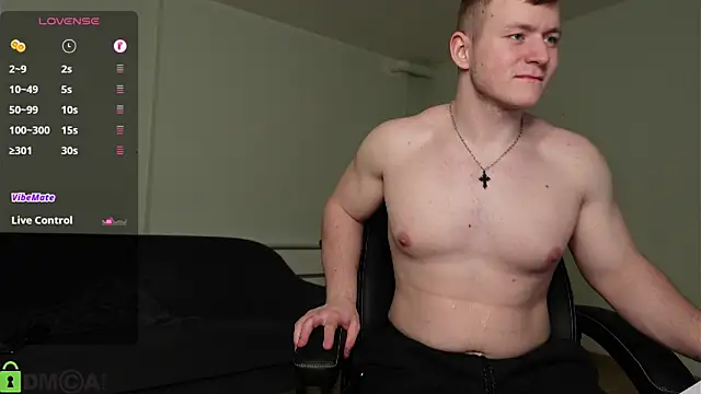richard_dullas (M twink) - NIPPLE CLAMP ON MY DICK
